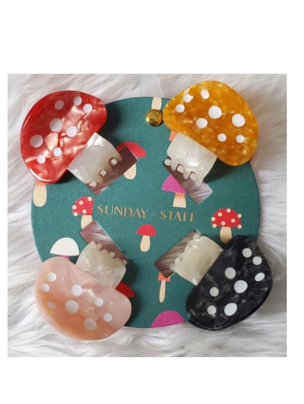 NWT Sunday State (4) Mushroom Hair Clips 🍄